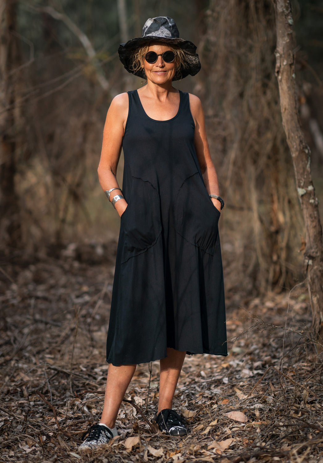 Abby midi black dress