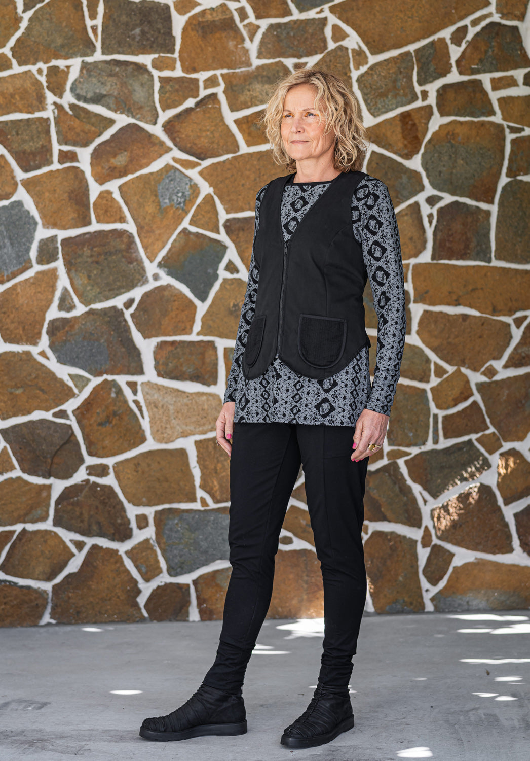 Lynne tunic black/silver print bamboo