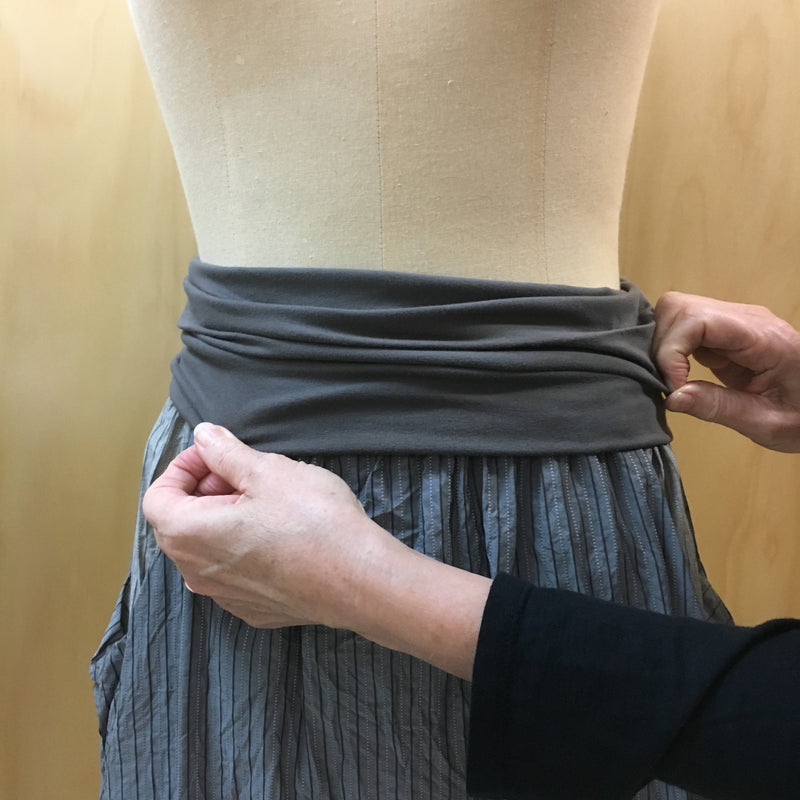 How To Wear- our fold over stretchy waistbands