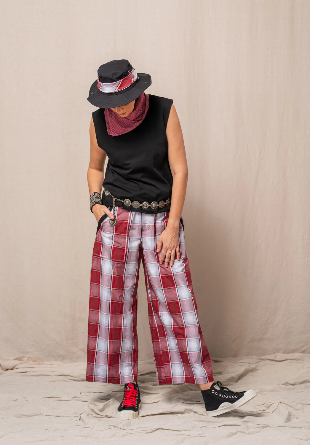 Archie tank black organic cotton