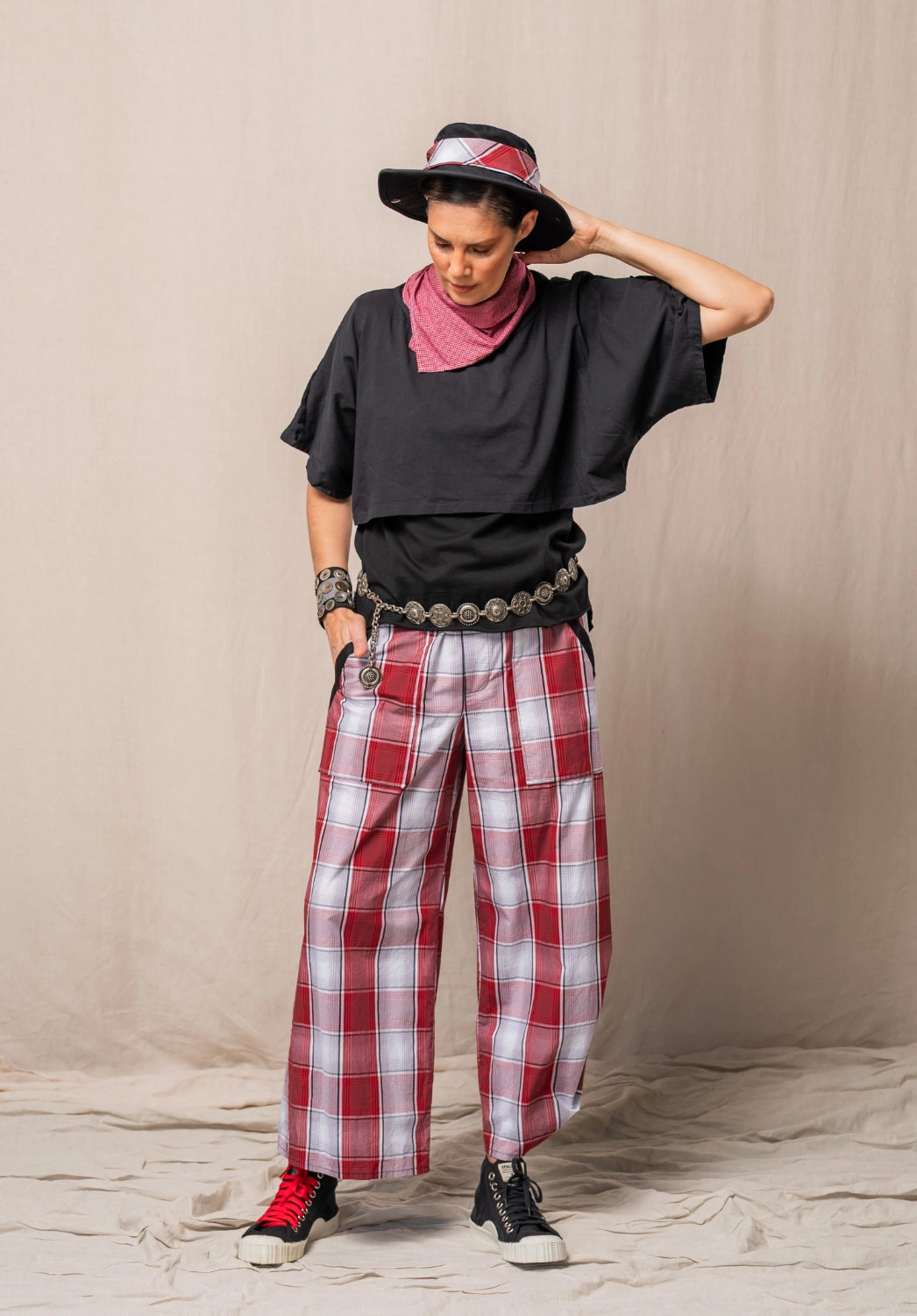 Aura top black organic cotton