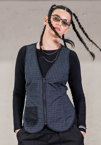 Carrie vest Japanese yarn dyed check