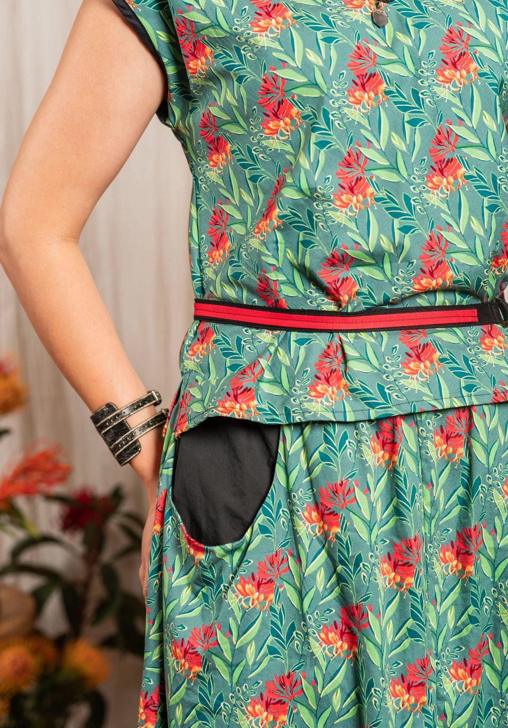 Cinch belt Crimson