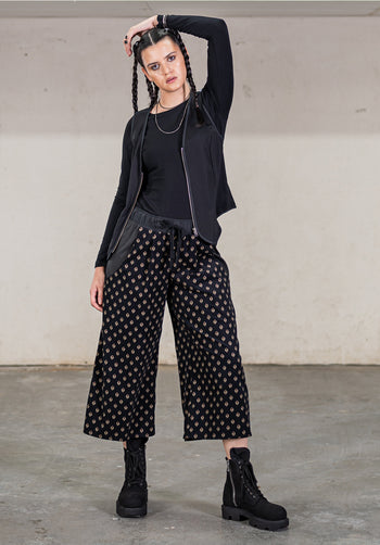 japanese streetwear australia, sustainable women's clothing