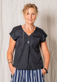 Juxtapose top black cotton