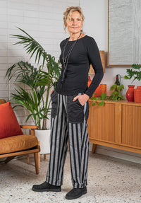 Multitude top black bamboo