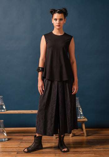 Nancy top black bamboo