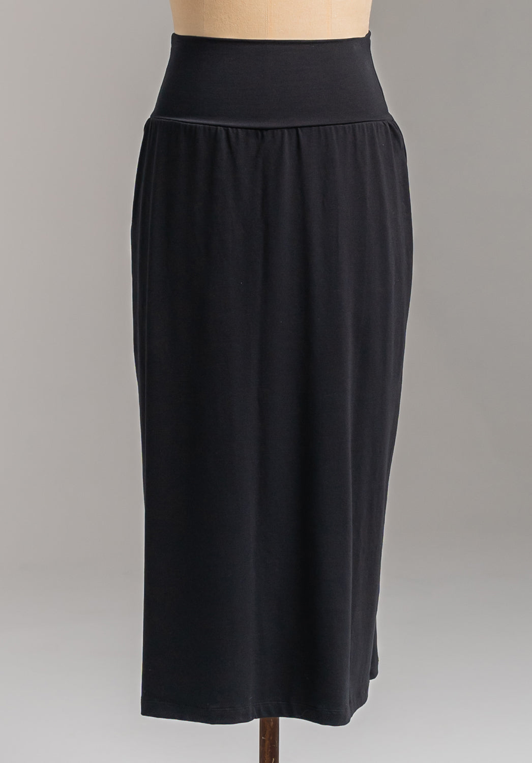 Thea skirt black bamboo