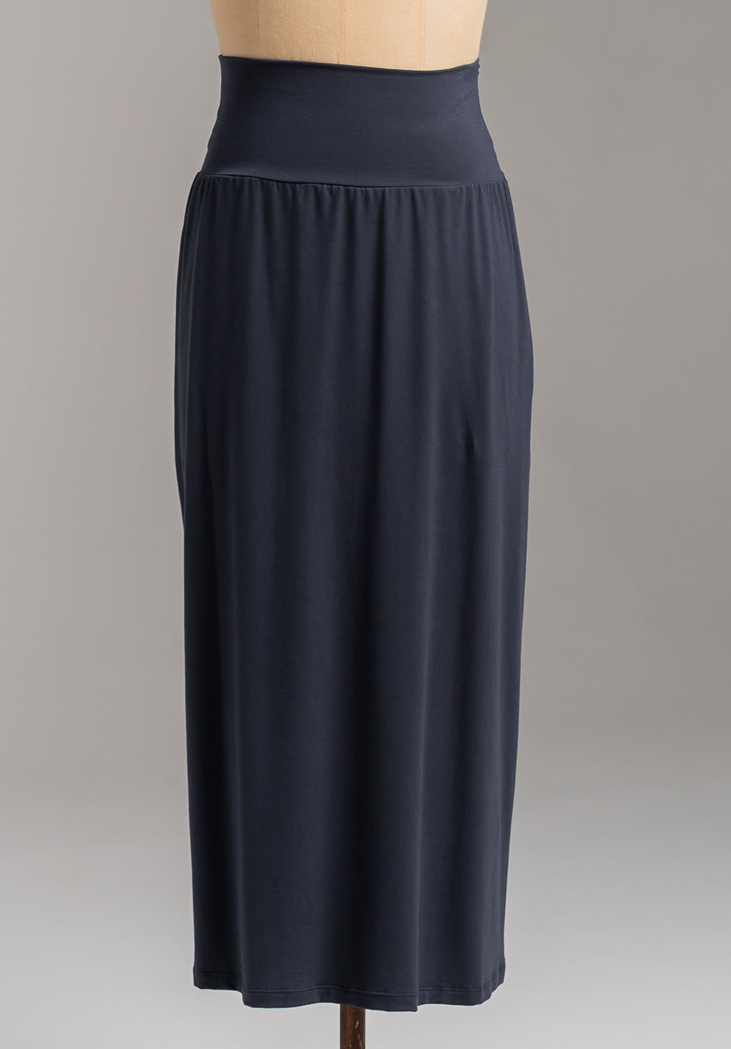 Thea skirt storm