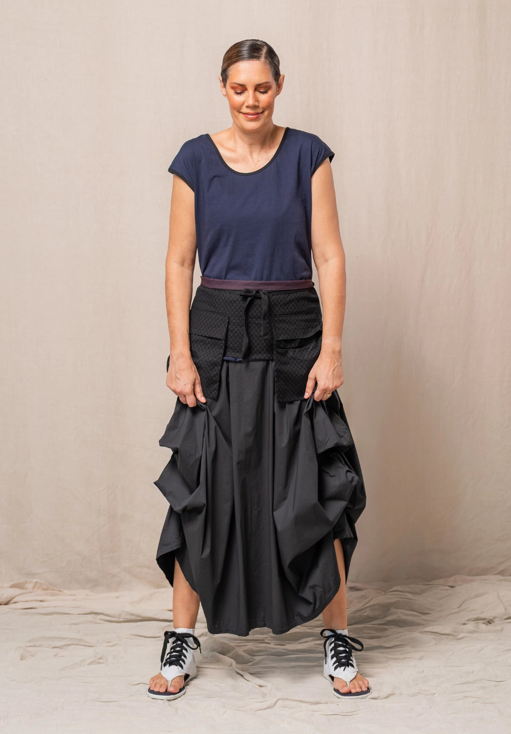 Willow skirt graphite