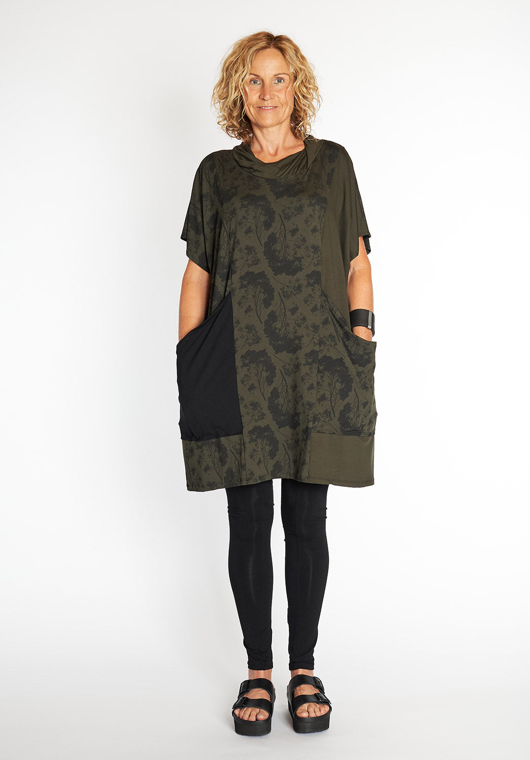 australian made leggings, leggings online australia, bamboo leggings online, printed bamboo leggings, australian made leggings online, boutique womens online, sustainable clothing online, sustainable fashion online