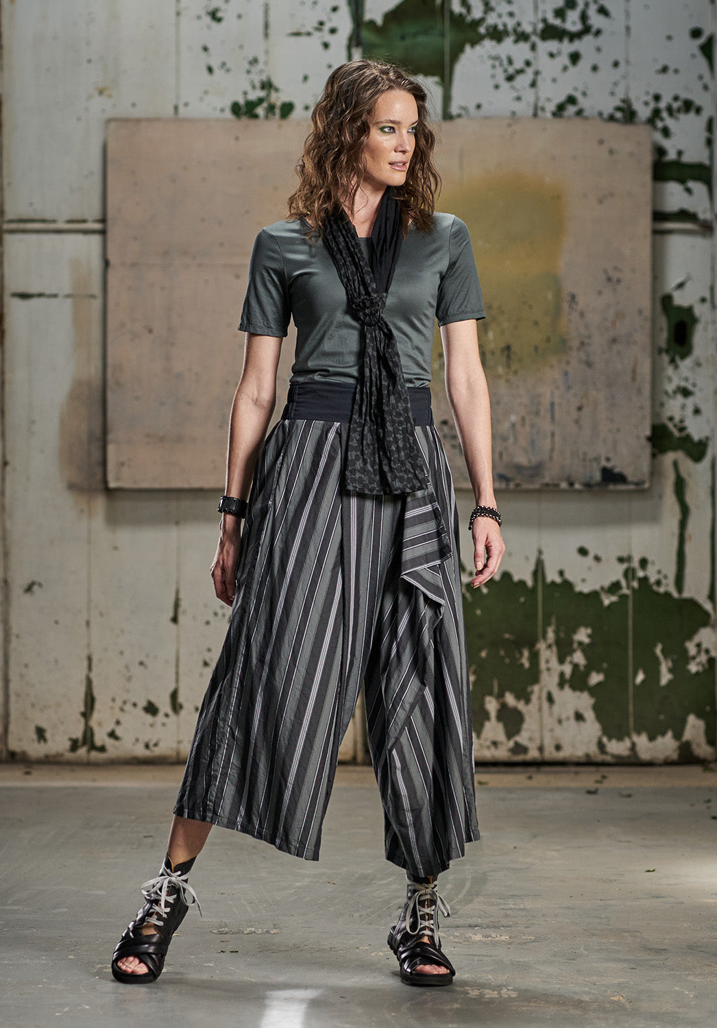 Striped pants australia 2025