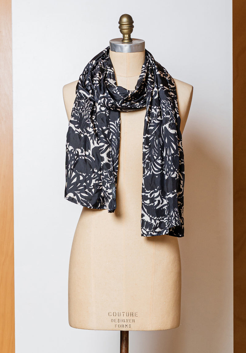 Sihouette silk scarf